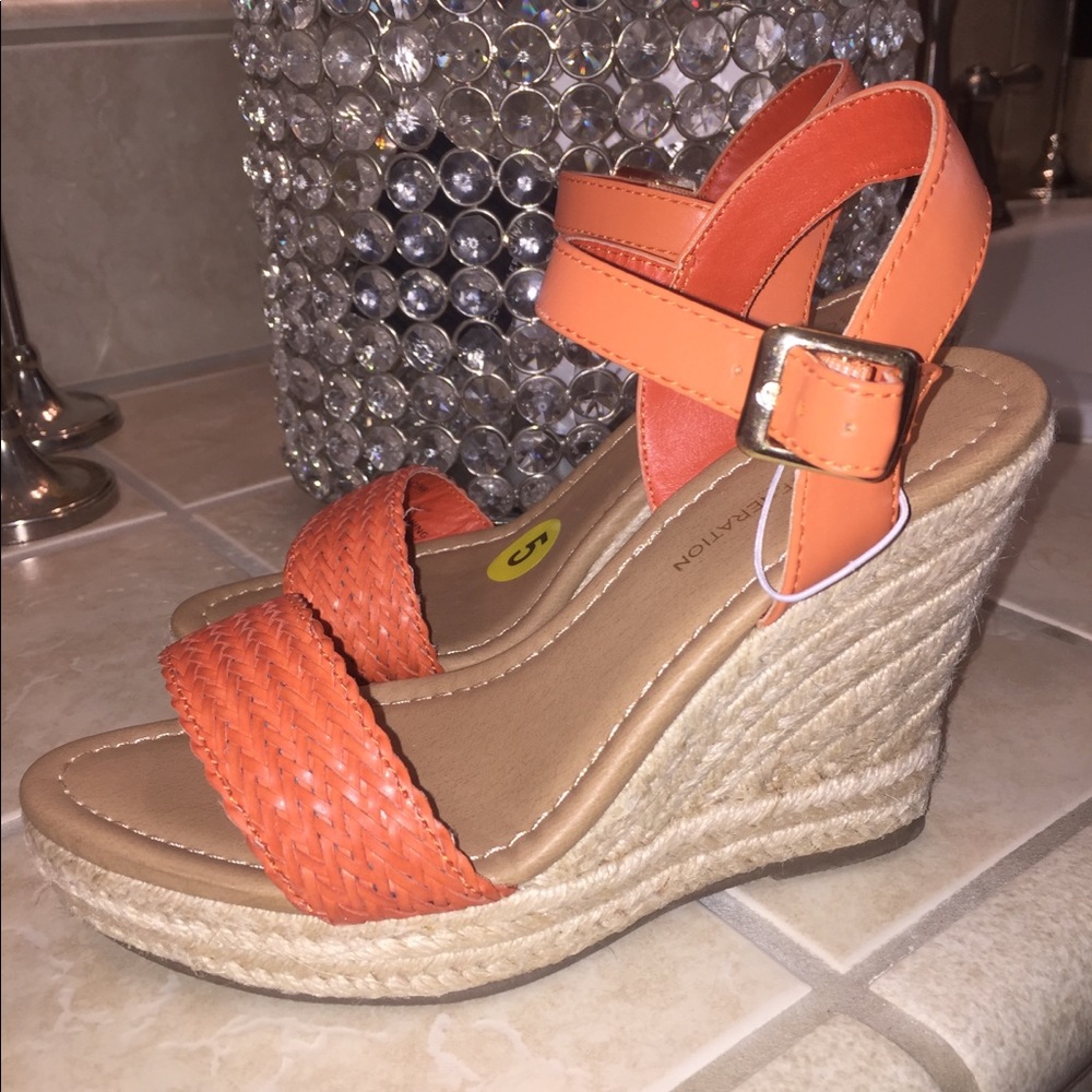 BCBGeneration  Ankle Wedge Espadrilles🍊